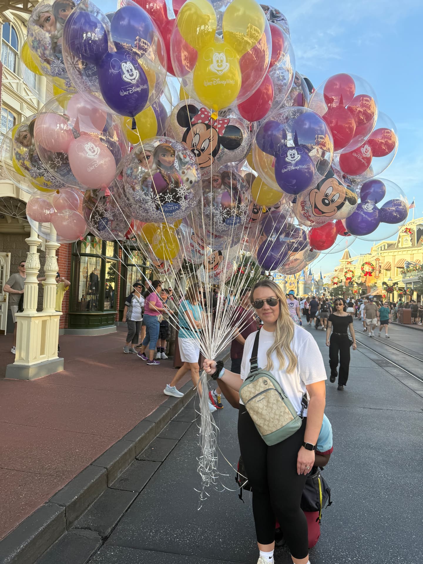 Kim Curry with Disney balloons at Walt Disney World